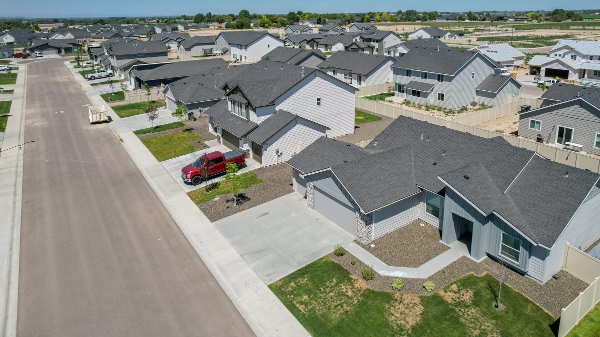 Shop new available homes in Silver Trail, located in Kuna, Idaho.