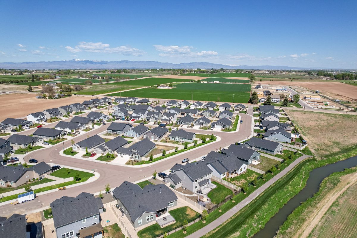 Shop available homes in Gran Prado, located in Kuna, Idaho.