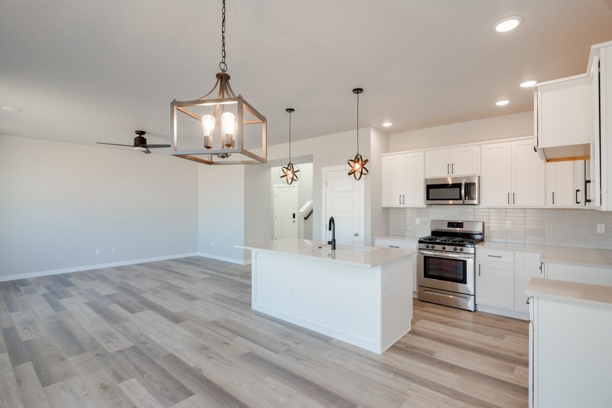 2023-assets-images-CBH homes-Aegean Estates-Mica 2205-7