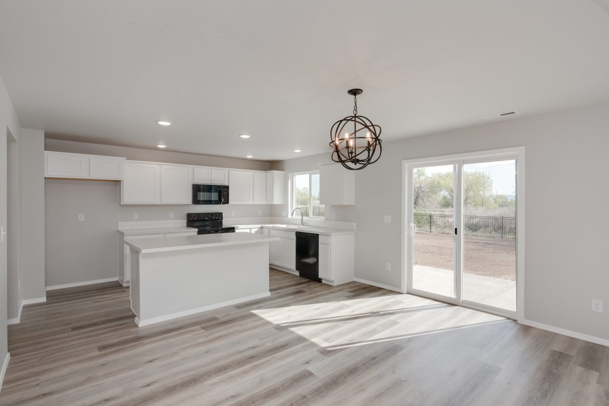 2023-assets-images-CBH homes-New York Landing-Amelia 2636-9