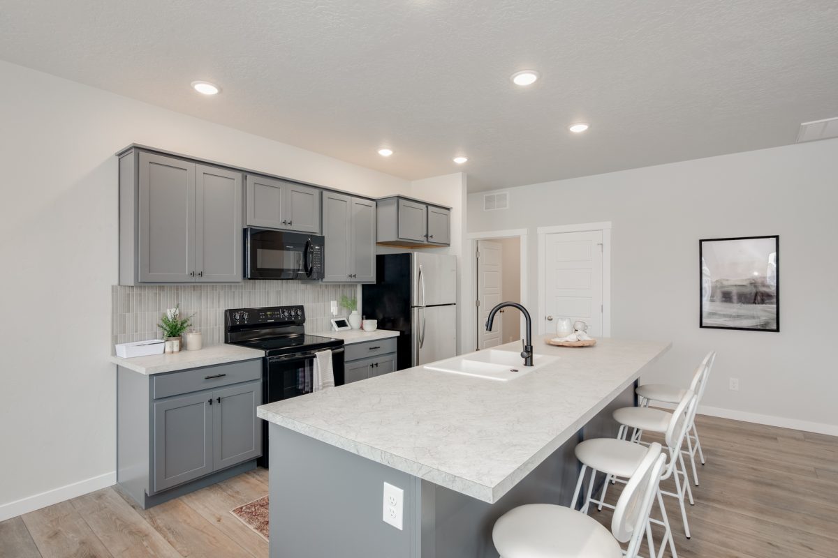 2023-assets-images-CBH homes-Spring Hollow Ranch-Kincaid 1600-10